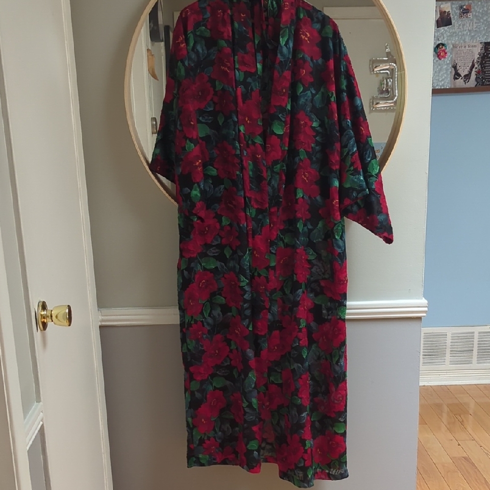Victoria's Secret Red and Green Floral Robe